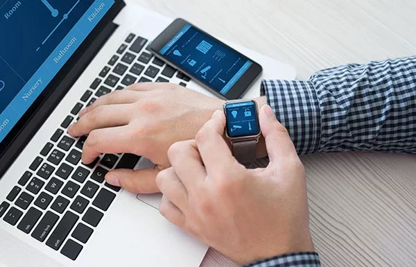 Top 3 Gadgets Every Entrepreneur Should Have to Make Life Easier