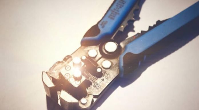 The Essential Tool Every Electrician Needs is the Crimping Tool