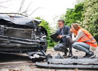 Truck Accidents: Why You Need an Attorney with Experience
